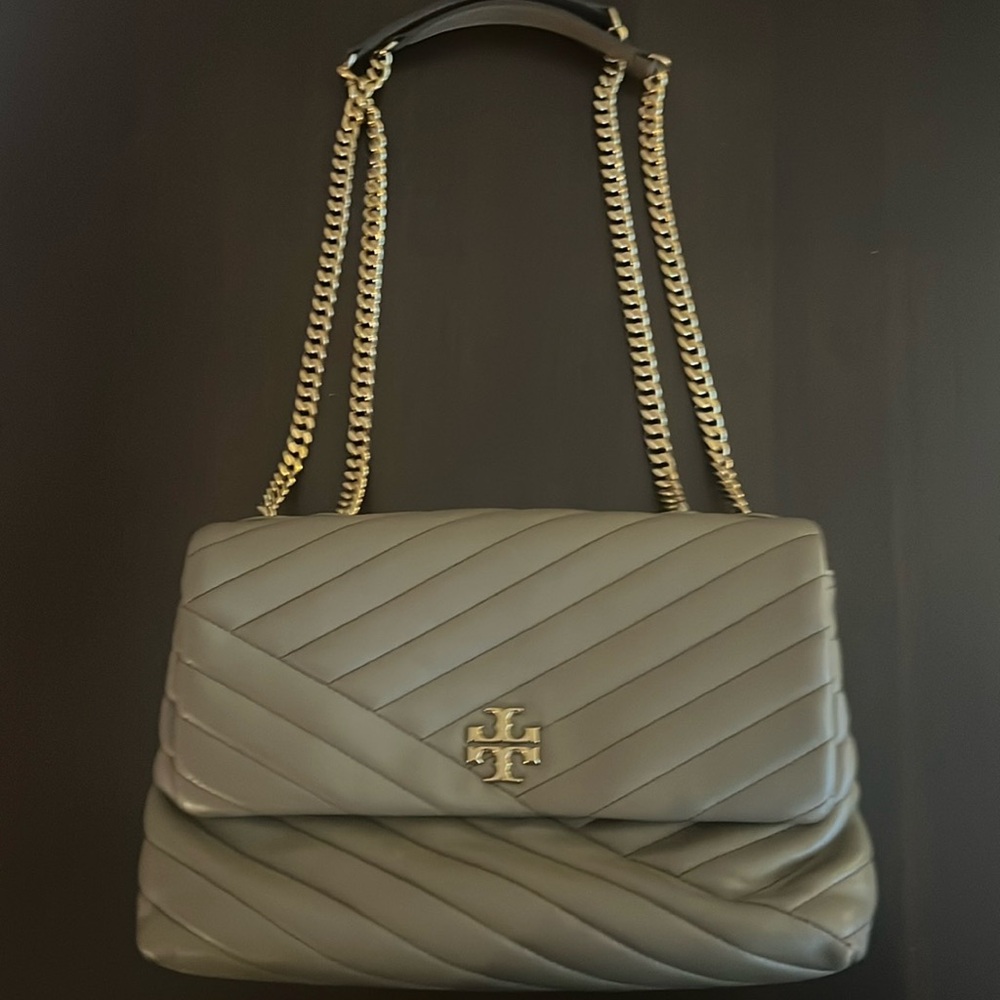 Tory Burch Kira Chevron Convertible Leather Shoulder Bag, Classic Taupe.